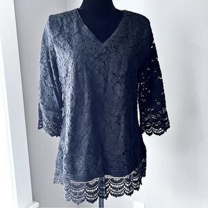 Lauren Michelle black lace lined blouse size medium